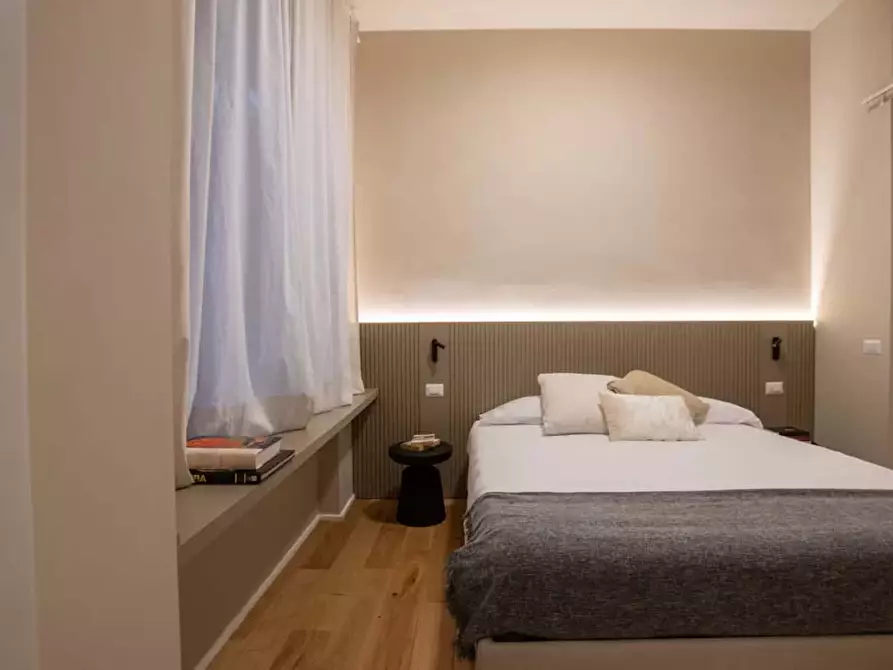 Immagine 10 di Appartamento in affitto  in Viale Beatrice d'Este20 a Milano