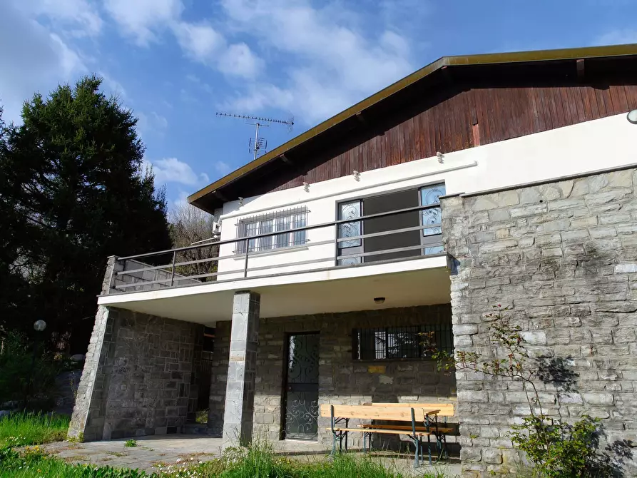 Immagine 27 di Appartamento in affitto  in Via Crotto Urago17 a Barni