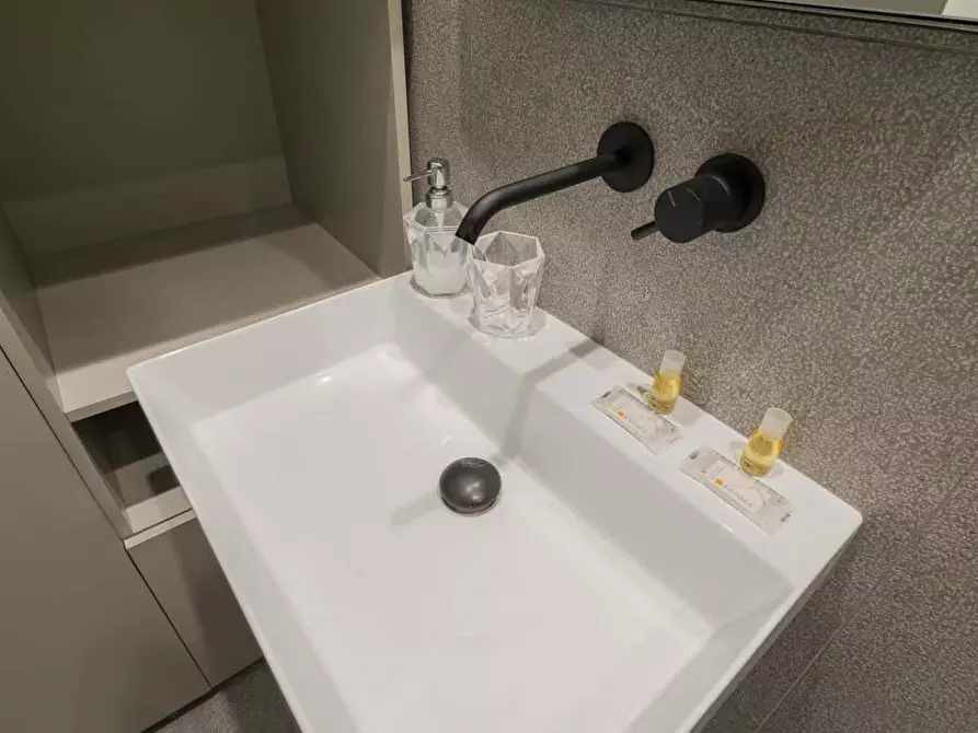 Immagine 15 di Appartamento in affitto  in Via Cesare da Sesto23 a Milano
