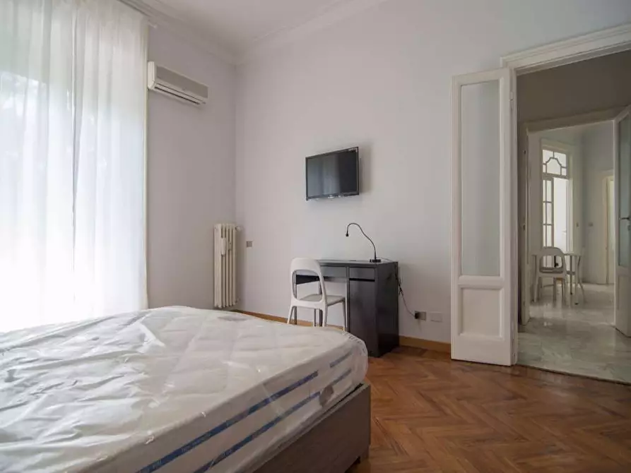 Immagine 3 di Camera in affitto  in Piazzale Susa11 a Milano