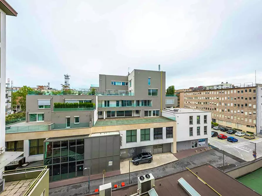 Immagine 13 di Camera in affitto  in Via Giosuè Carducci45 a Venezia