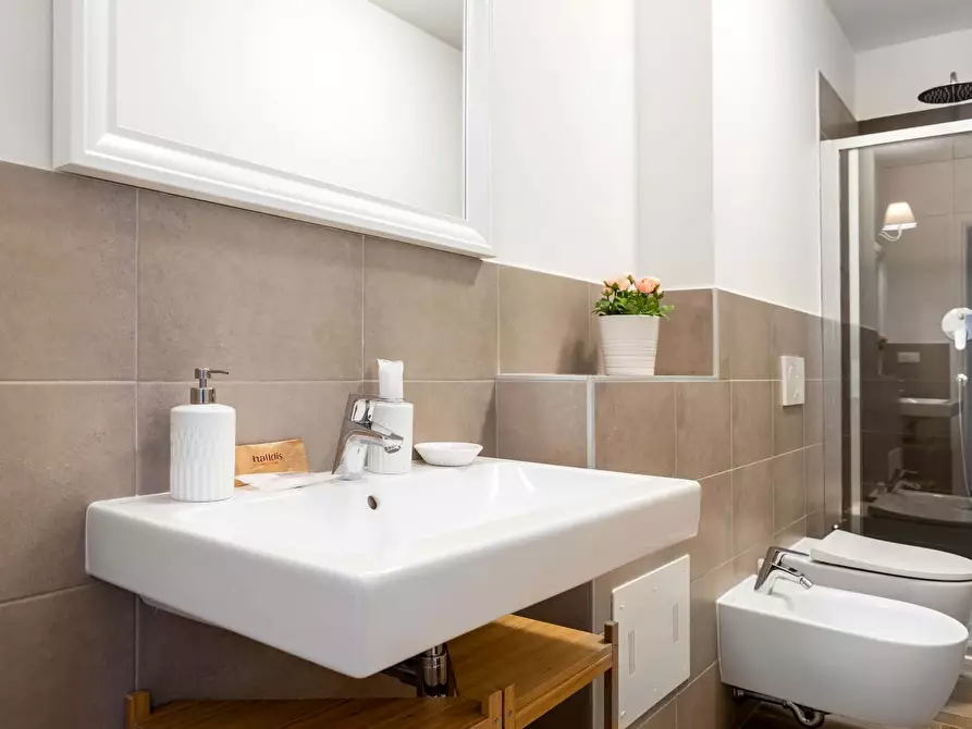 Immagine 13 di Appartamento in affitto  in Via Giuseppe Massarenti254 a Bologna