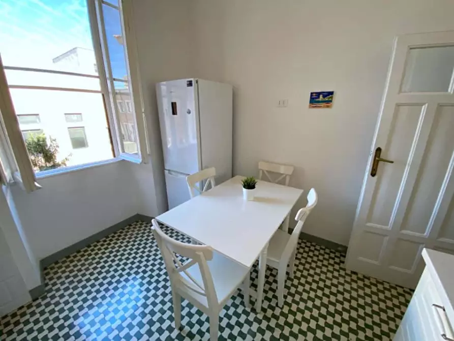 Immagine 9 di Appartamento in affitto  in Via la Spezia81 a Roma