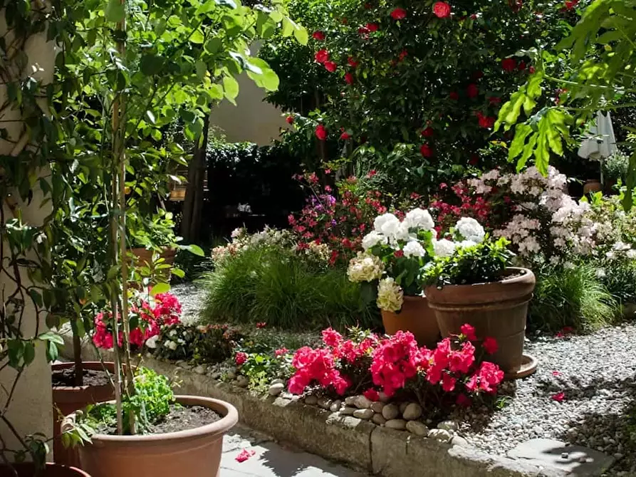 Immagine 24 di Appartamento in affitto  in Via Coloniola a Como