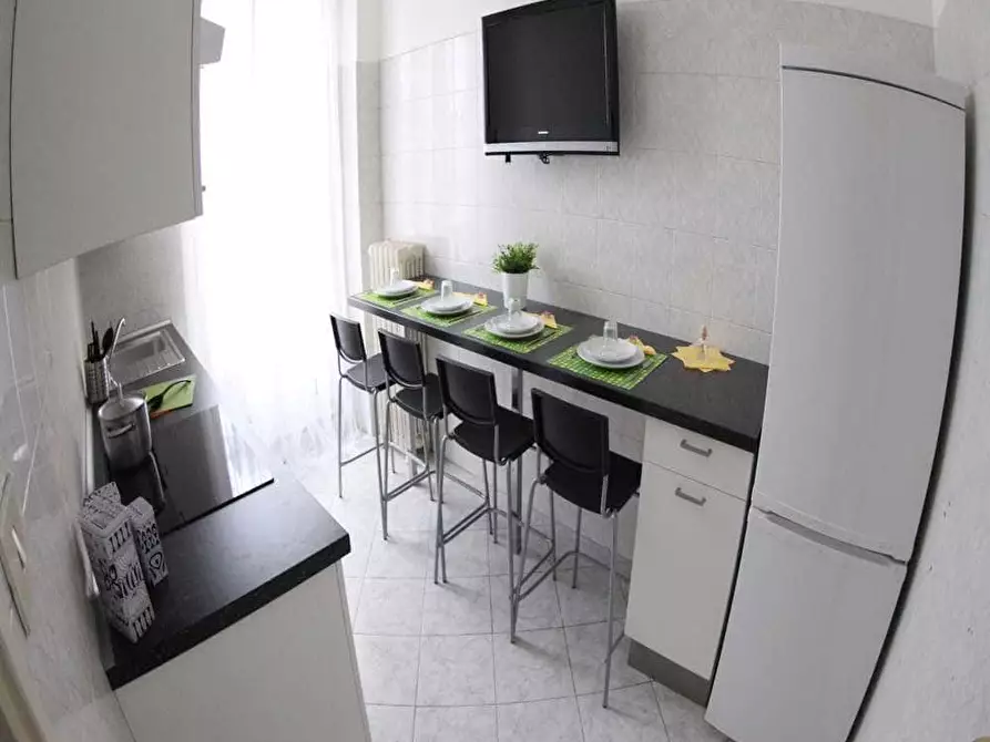 Immagine 5 di Camera in affitto  in Via Felice Casati31 a Milano