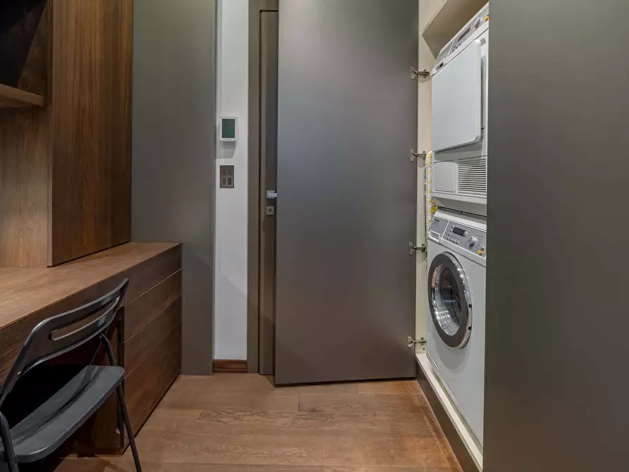 Immagine 31 di Appartamento in affitto  in Via Borgonuovo4 a Milano