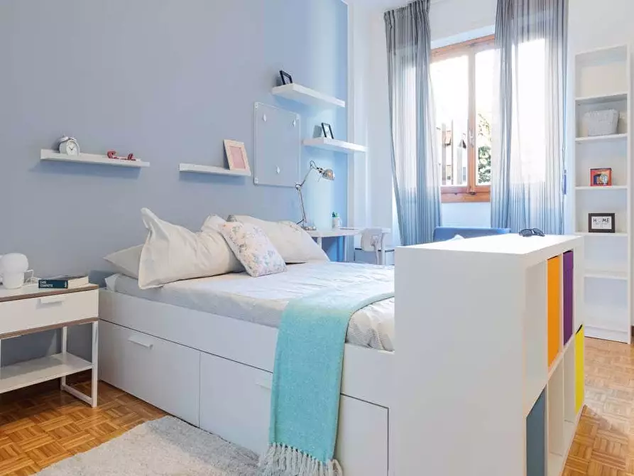 Immagine 2 di Camera in affitto  in Via Del Reno14 a Milano