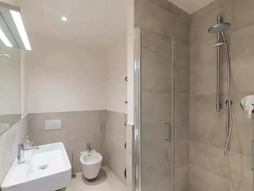 Immagine 10 di Appartamento in affitto  in Via dell'Albero a Firenze