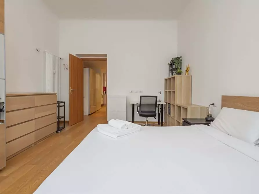 Immagine 11 di Appartamento in affitto  in Via Ugo Bassi23 a Milano