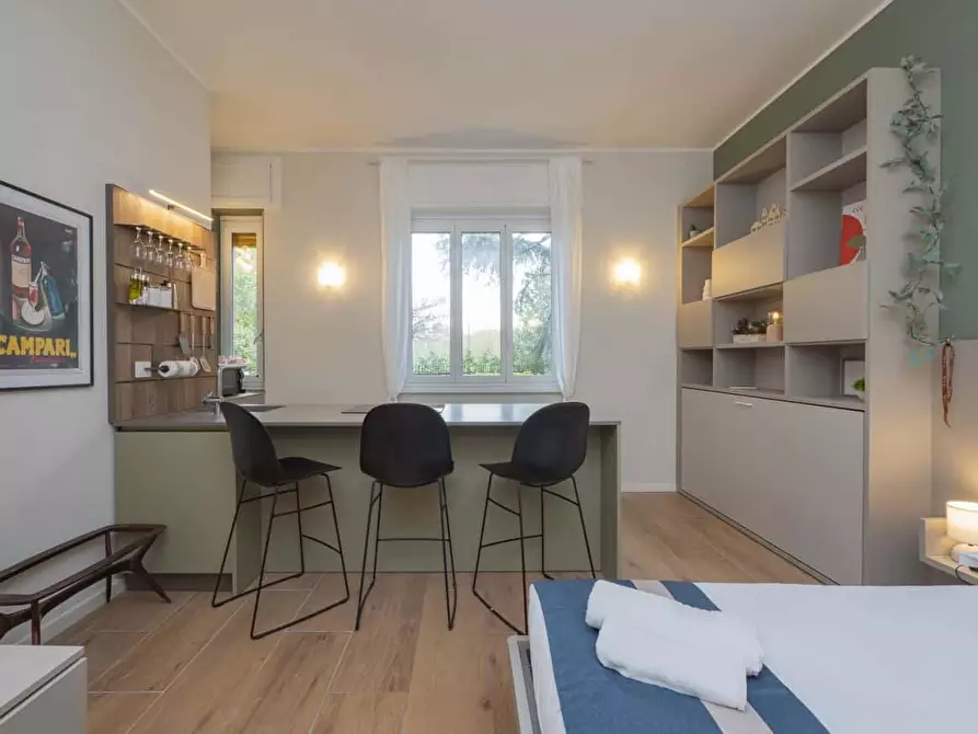 Immagine 3 di Appartamento in affitto  in Via Alfonso Capecelatro81 a Milano