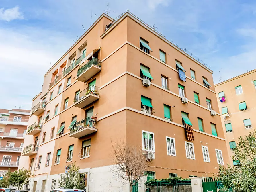 Immagine 20 di Appartamento in affitto  in Via Laura Mantegazza3 a Roma