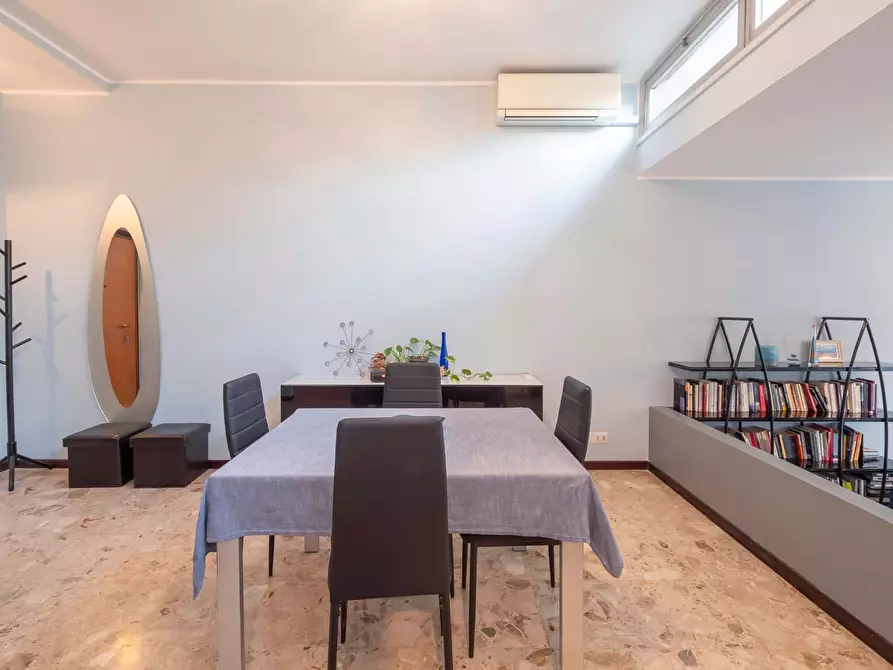 Immagine 30 di Appartamento in affitto  in Via Enrico Falck53 a Milano