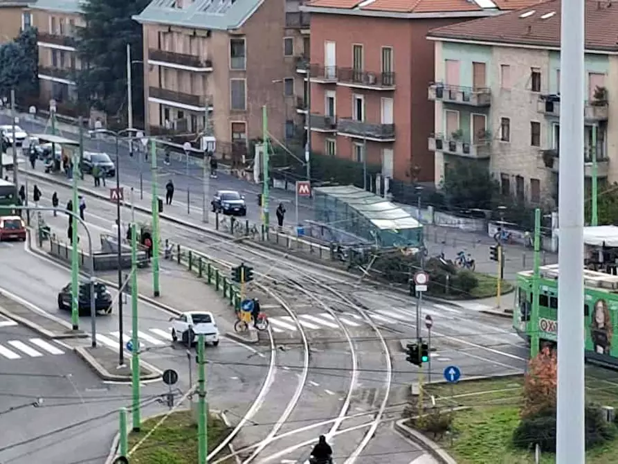 Immagine 34 di Appartamento in affitto  in Via Medeghino a Milano