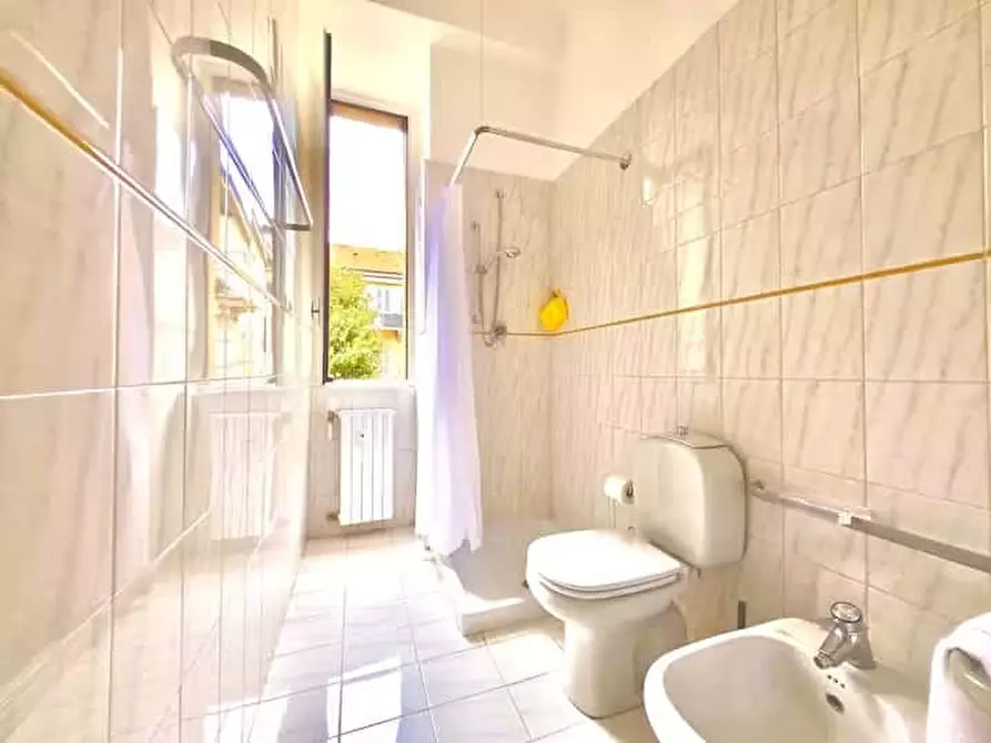 Immagine 20 di Camera in affitto  in Via Vitruvio37 a Milano