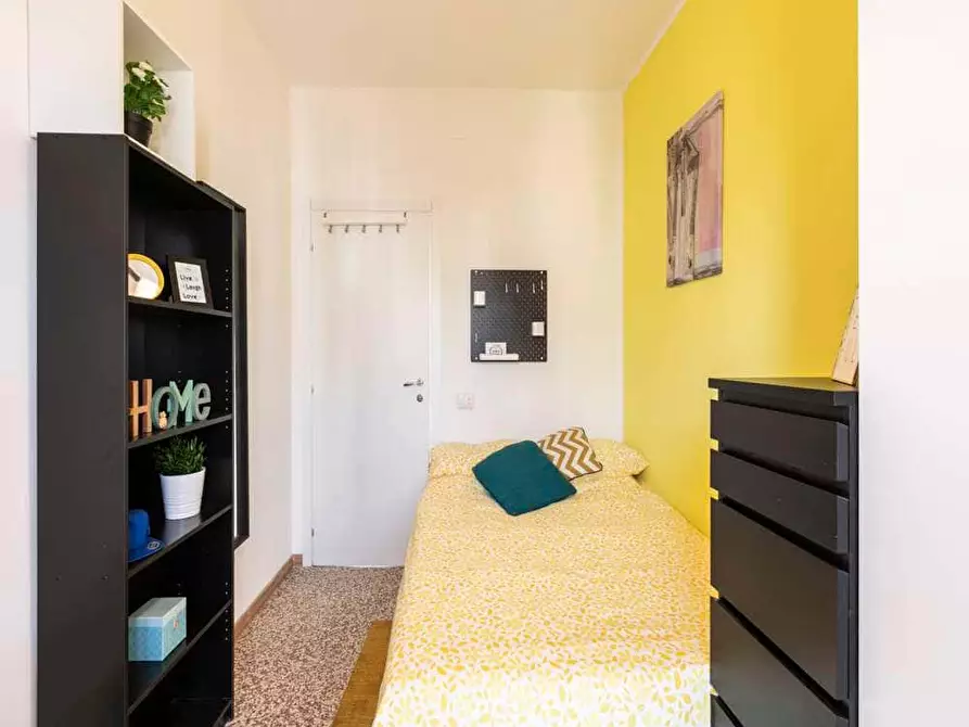 Immagine 8 di Camera in affitto  in Via della Capinera5 a Milano