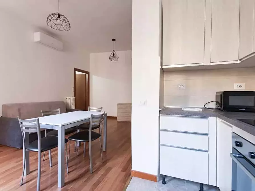Immagine 8 di Appartamento in affitto  in Via Paolo Lomazzo3 a Milano