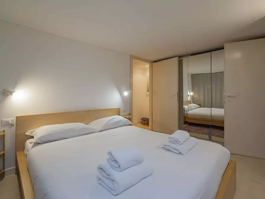Immagine 11 di Appartamento in affitto  in Via Ausonio16 a Milano