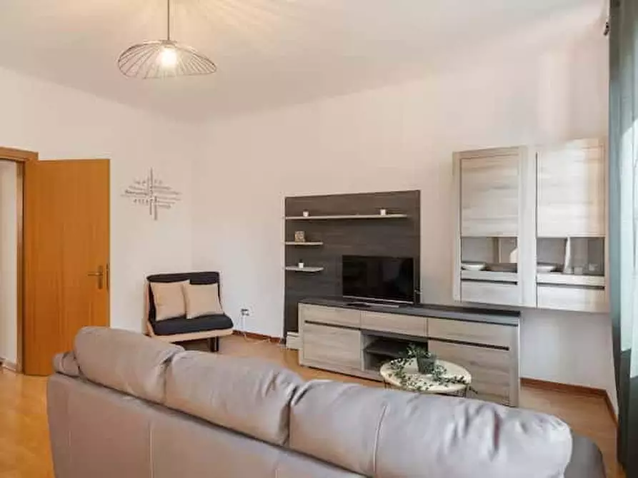 Immagine 4 di Appartamento in affitto  in Piazza Tra I Rivi7 a Trieste