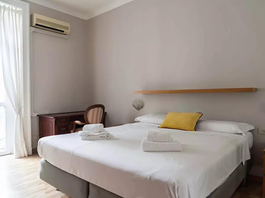 Immagine 3 di Appartamento in affitto  in Via Donatello32 a Milano