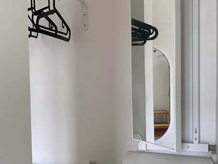 Immagine 16 di Appartamento in affitto  in Via Monte Nevoso8 a Milano