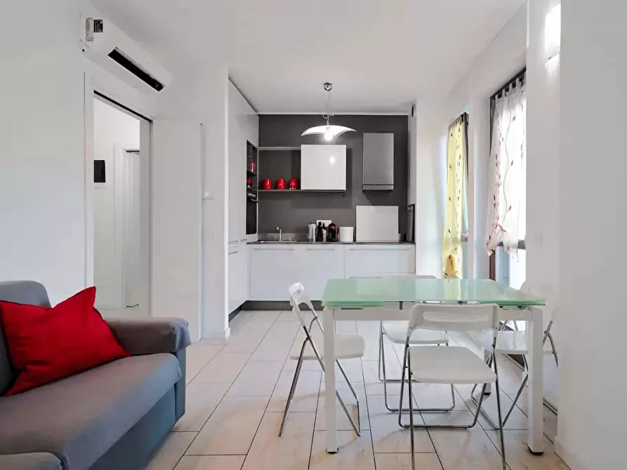 Immagine 8 di Appartamento in affitto  in Via Broni3 a Milano