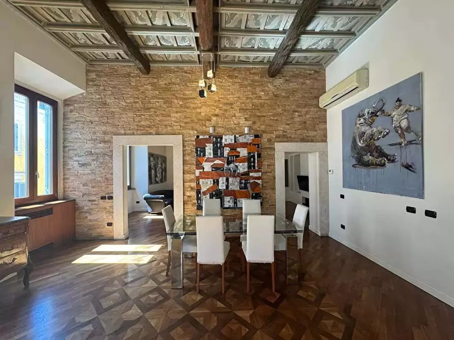 Immagine 9 di Appartamento in affitto  in Via dell'Umiltà46 a Roma