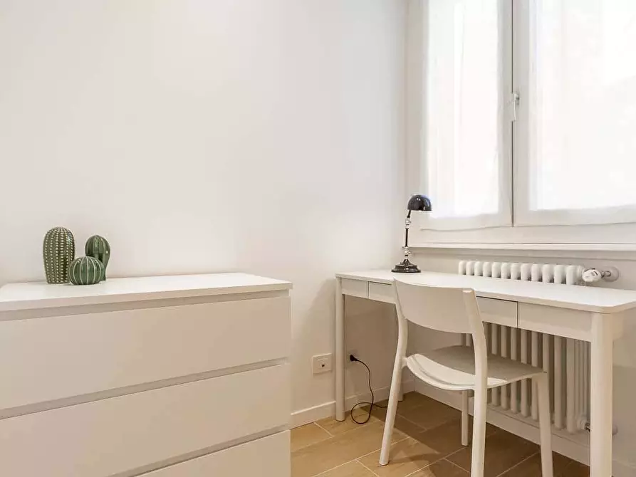 Immagine 55 di Appartamento in affitto  in Via Salasco5 a Milano