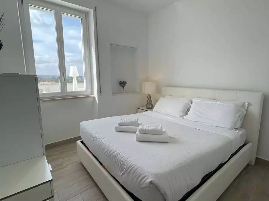 Immagine 35 di Appartamento in affitto  in Via Torri in Sabina14 a Roma