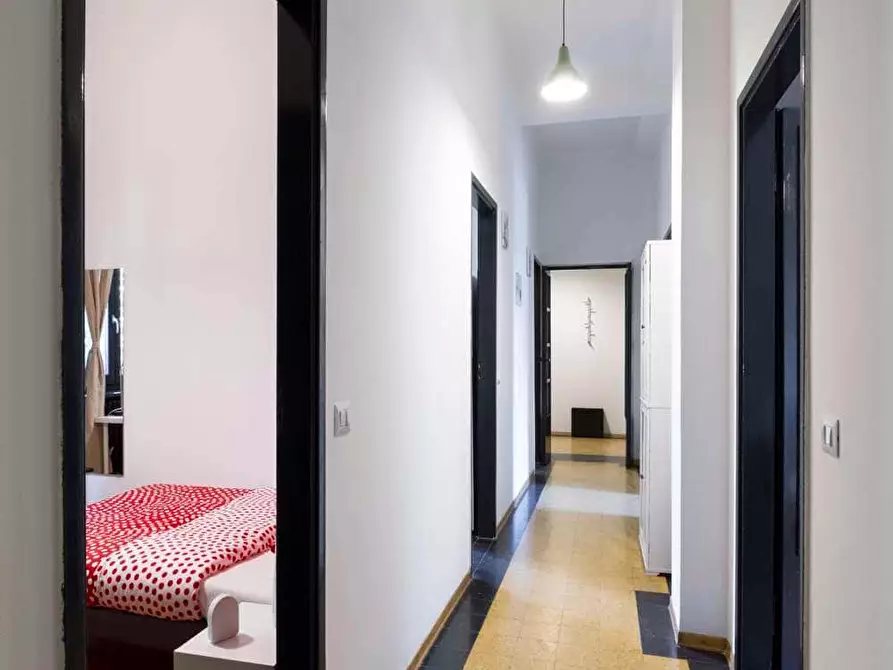 Immagine 18 di Camera in affitto  in Via Temistocle Calzecchi15 a Milano