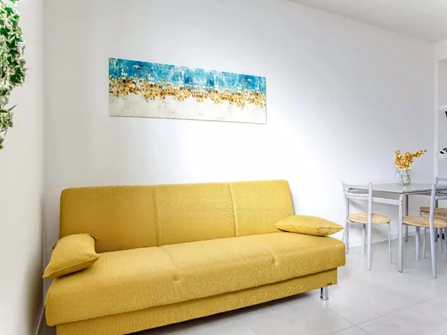 Immagine 17 di Appartamento in affitto  in Via Giovanni Battista Cassinis1 a Milano