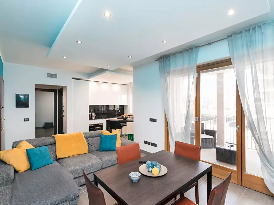 Immagine 2 di Appartamento in affitto  in Via Ugo Tognazzi3 a Milano