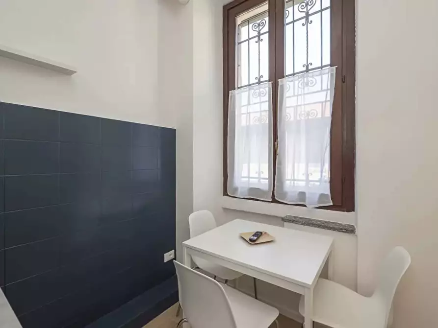 Immagine 4 di Appartamento in affitto  in Via Accademia53 a Milano