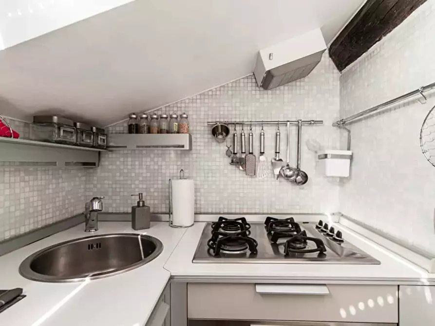 Immagine 10 di Appartamento in affitto  in Via Tommaso Grossi9 a Como