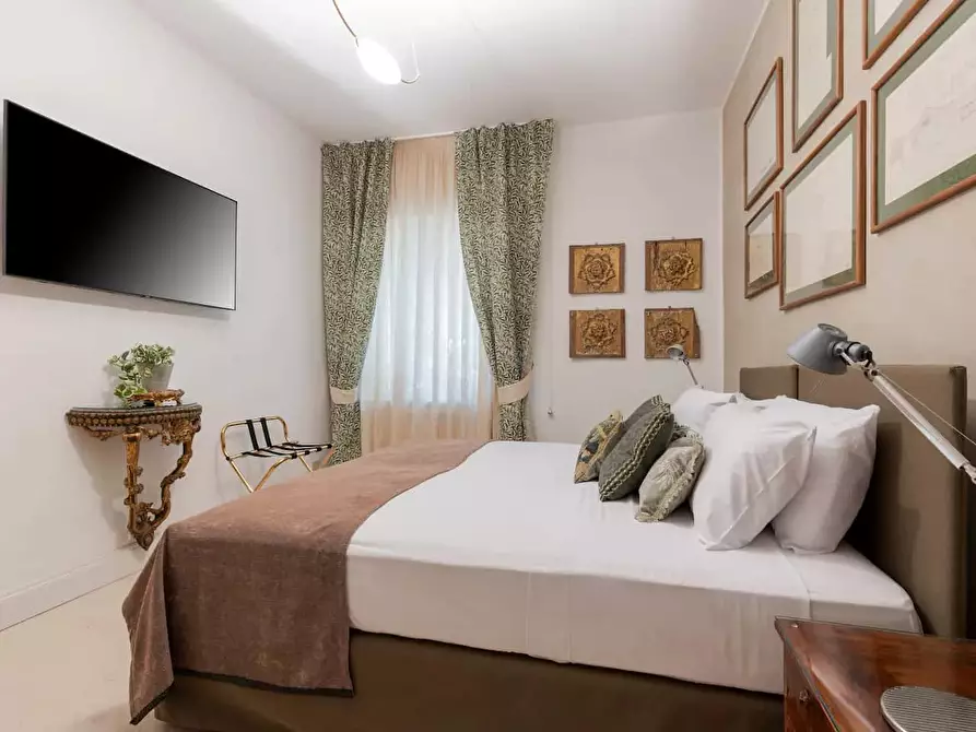 Immagine 4 di Appartamento in affitto  in Via di San Sebastianello9 a Roma