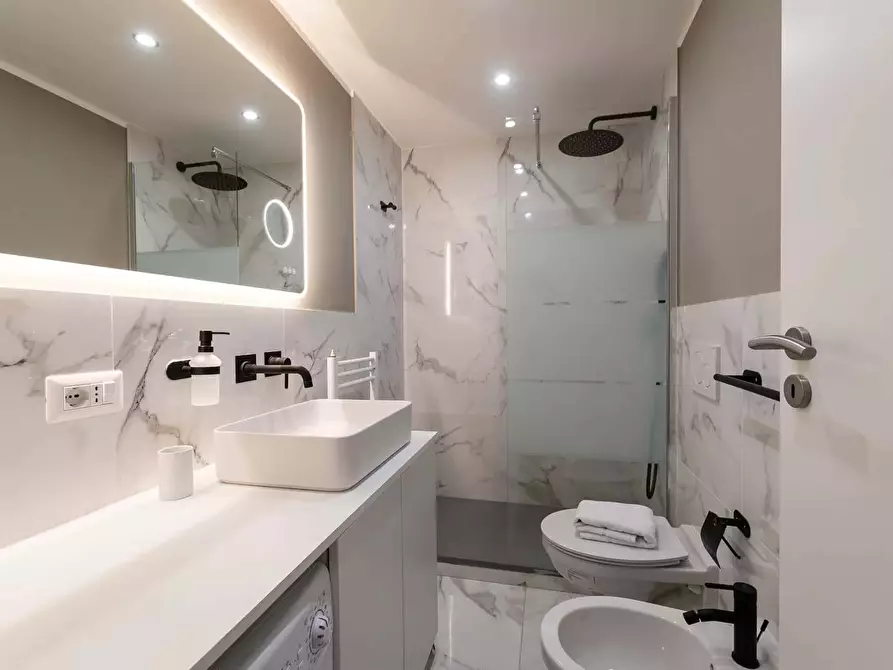 Immagine 12 di Appartamento in affitto  in Via Arquà21 a Milano