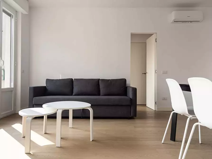 Immagine 14 di Appartamento in affitto  in Via Melchiorre Gioia1 a Milano