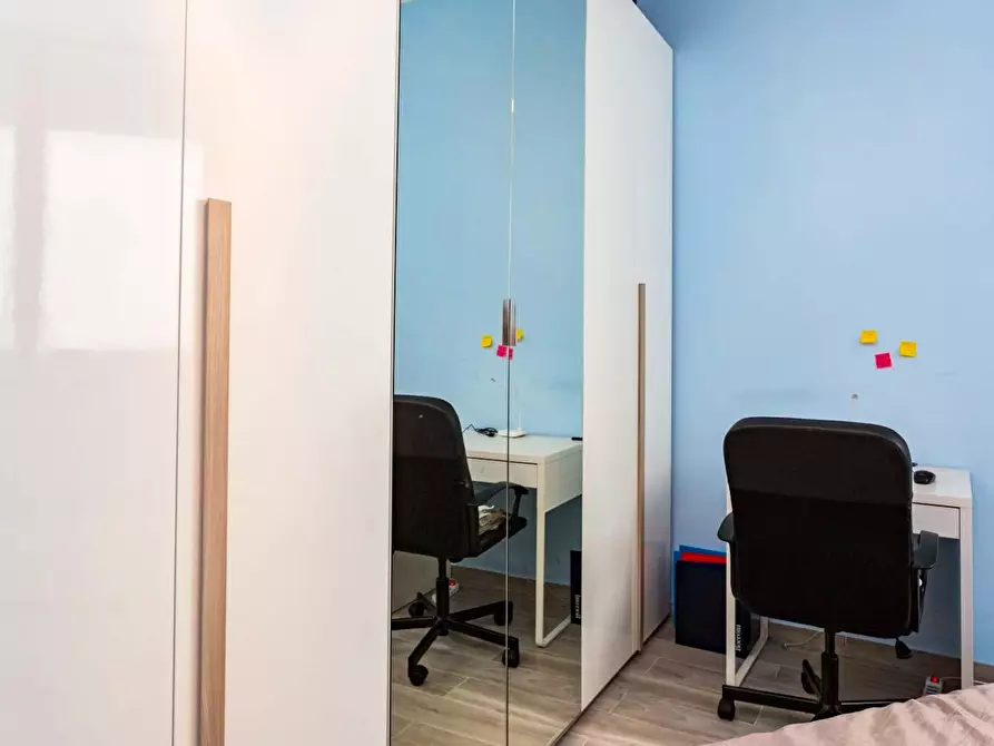 Immagine 14 di Camera in affitto  in Via Bordighera12 a Milano