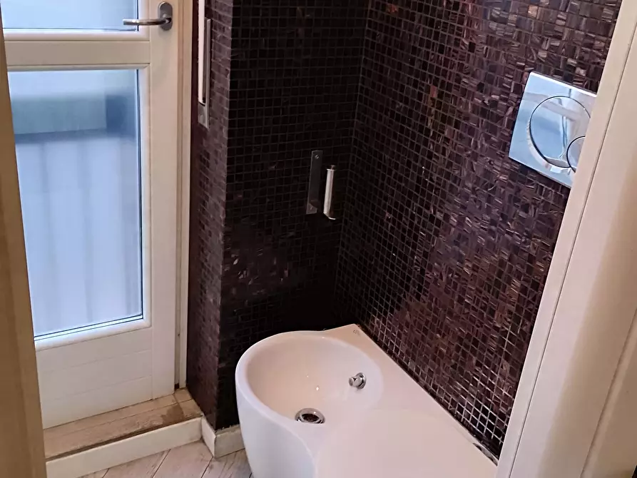 Immagine 6 di Appartamento in affitto  in Via Copernico63 a Milano