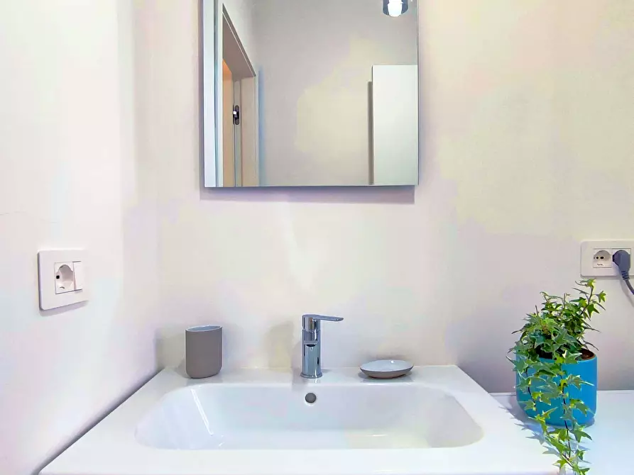 Immagine 17 di Appartamento in affitto  in Via Antonio Tolomeo Trivulzio a Milano