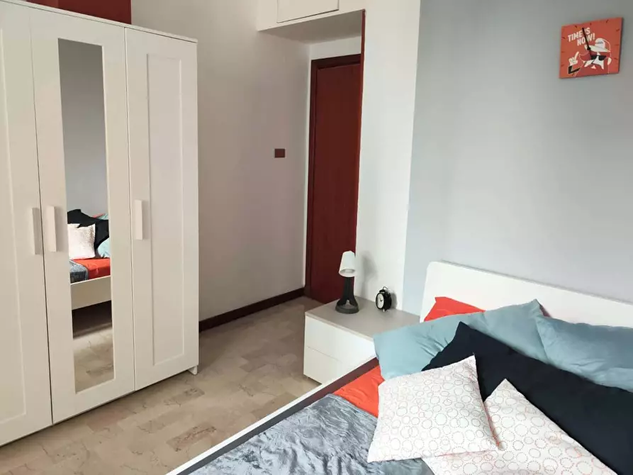 Immagine 7 di Camera in affitto  in Via della Barca45 a Bologna