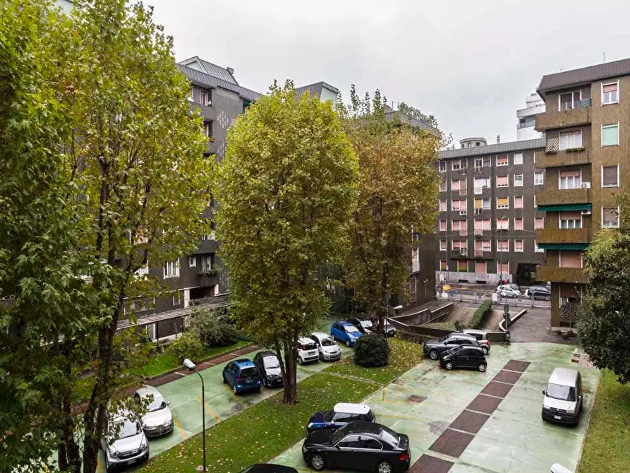 Immagine 28 di Camera in affitto  in Via Raffaello Bertieri1 a Milano