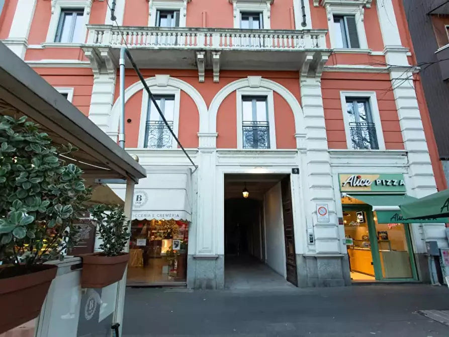 Immagine 25 di Appartamento in affitto  in Via Michelangelo Buonarroti9 a Milano