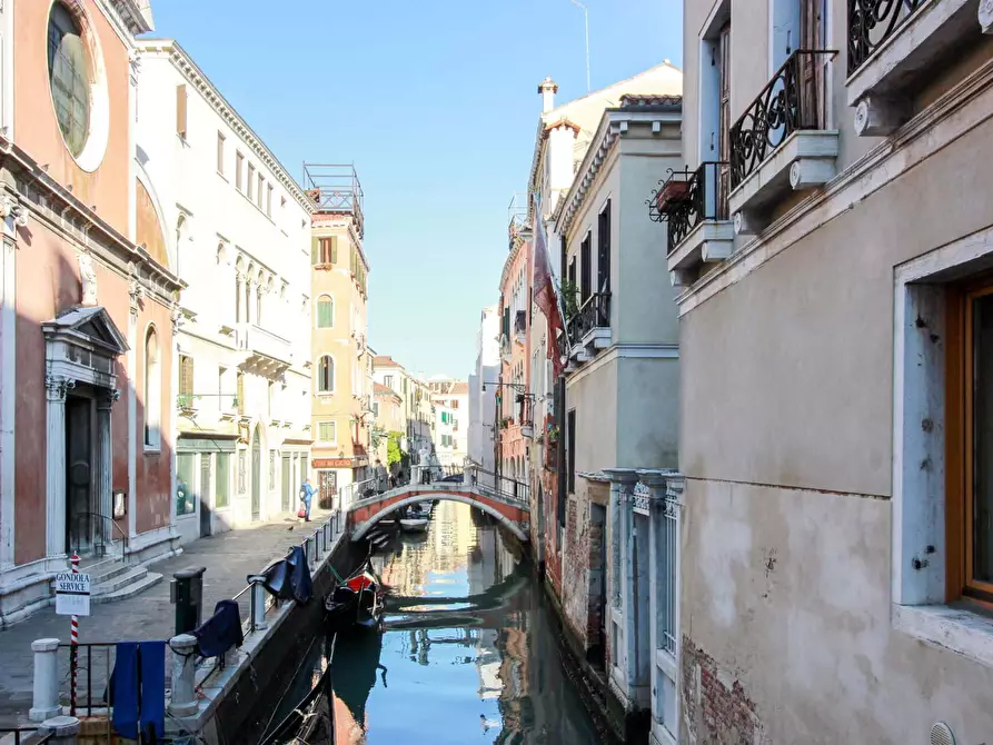 Immagine 18 di Appartamento in affitto  in Calle Verdi4334 a Venezia