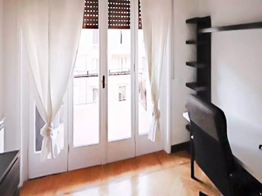 Immagine 3 di Camera in affitto  in Via Giulio Ceradini6 a Milano