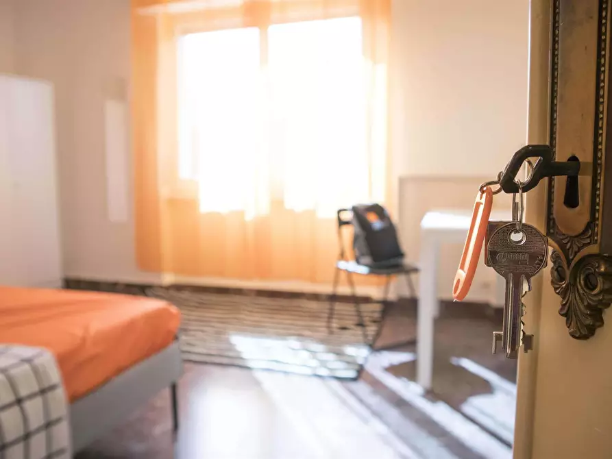 Immagine 11 di Camera in affitto  in Via Ludovico Ariosto11 a Cagliari