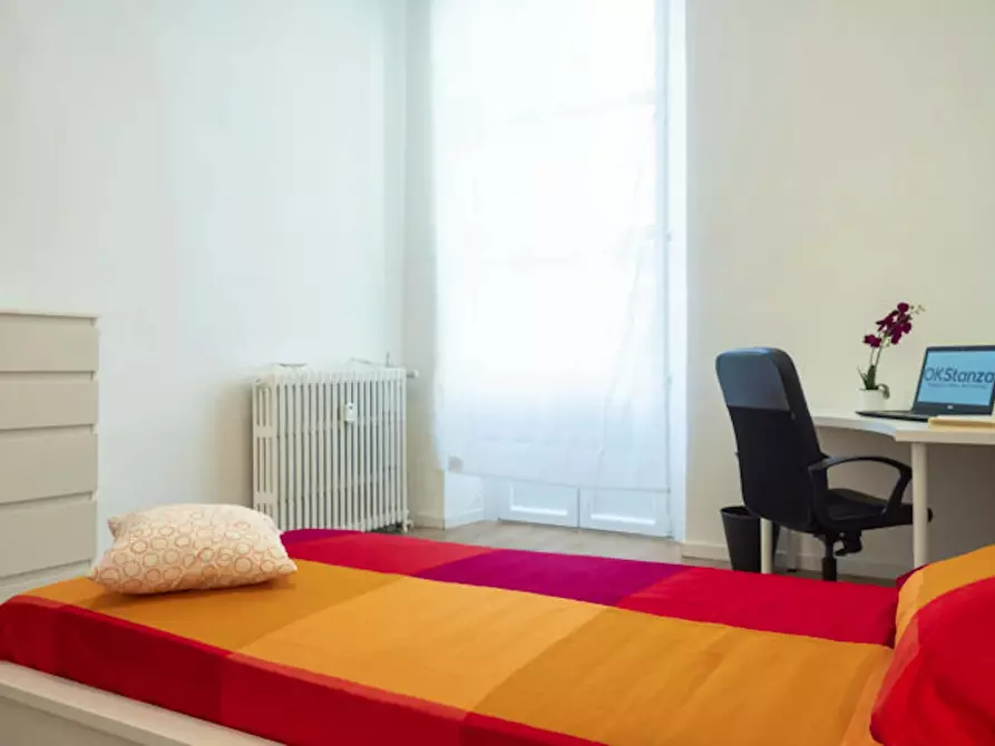 Immagine 6 di Camera in affitto  in Via Luigi Cibrario39 a Torino