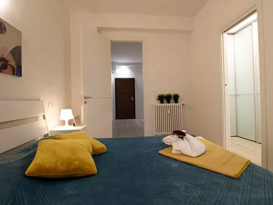 Immagine 10 di Camera in affitto  in Via Alessandro Menganti8 a Bologna