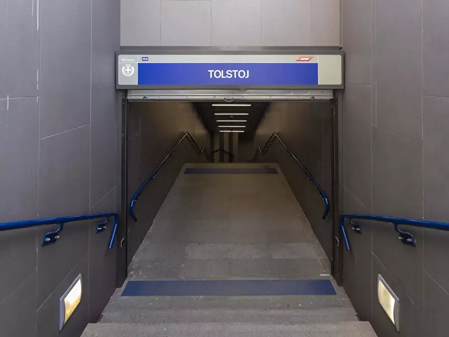 Immagine 16 di Appartamento in affitto  in Via Leone Tolstoi49 a Milano