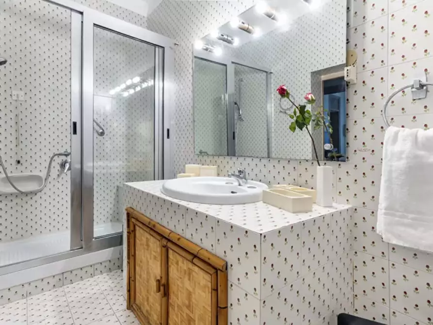 Immagine 21 di Appartamento in affitto  in Via Francesco Bentivegna55 a Palermo