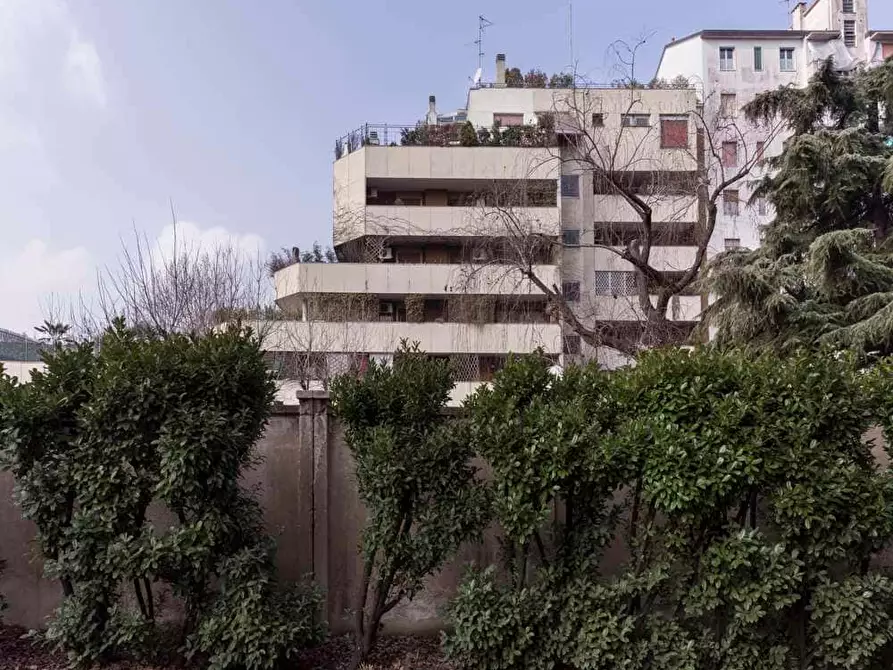 Immagine 13 di Camera in affitto  in Via Vincenzo Rabolini9 a Milano